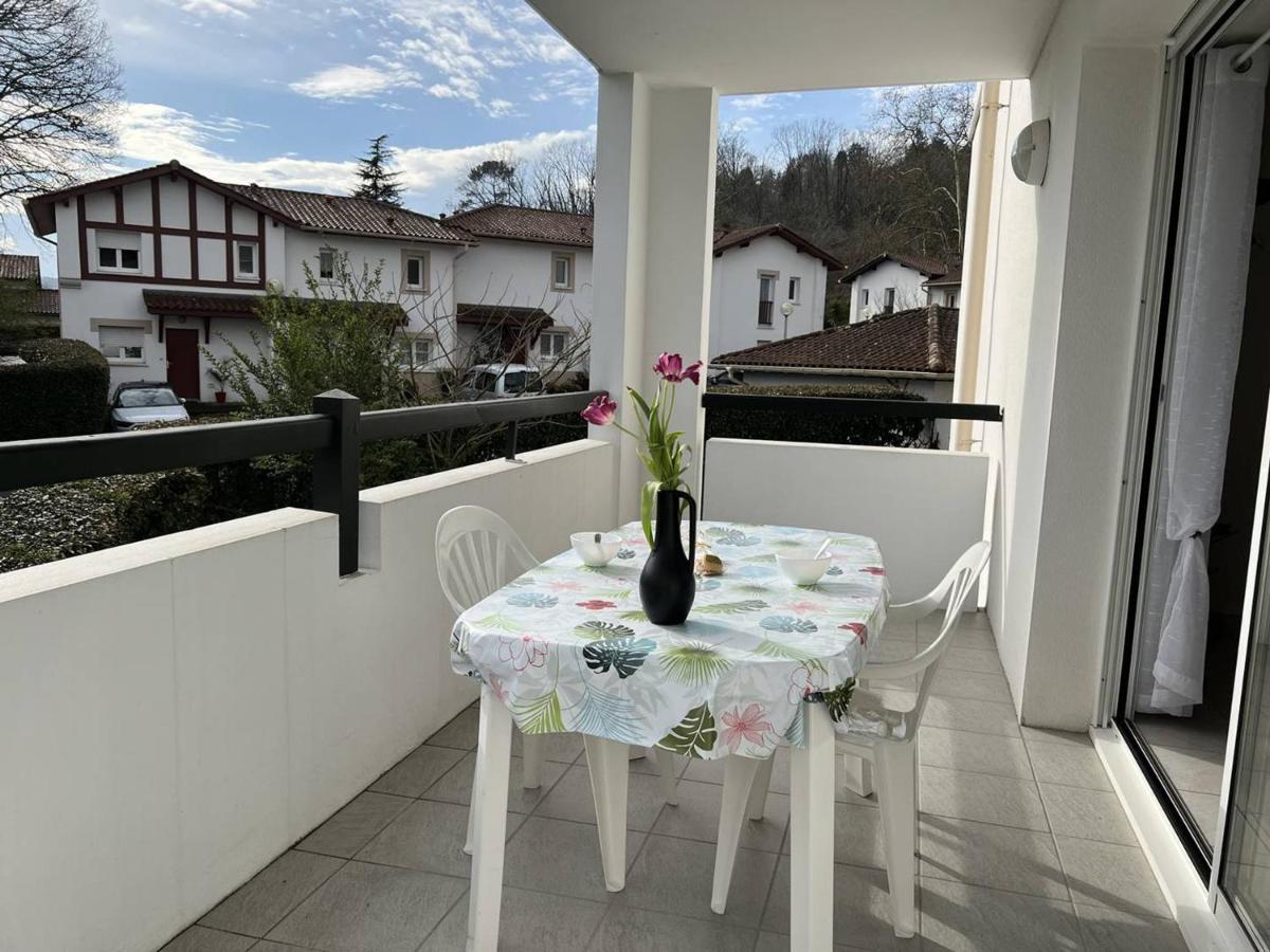 Appartement T2 Confortable Avec Terrasse, Proche Centre Ville Et Thermes, Cambo-Les-Bains - Fr-1-495-30 Екстер'єр фото